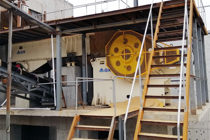 顎式破碎機產(chǎn)量低，達不到標準？從這四個方面找原因。