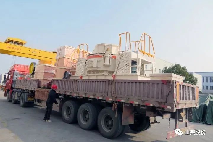 新年快樂 | 回首2022，闊步2023