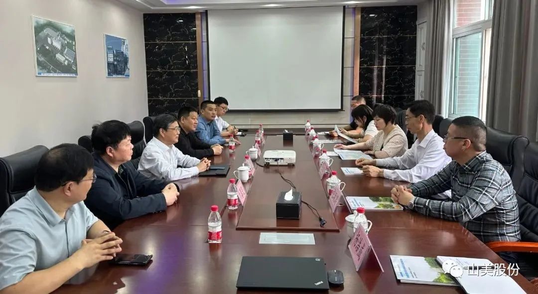 聚焦 | 熱烈歡迎中國砂石協(xié)會胡會長一行蒞臨上海山美股份鄭州基地指導(dǎo)交流！