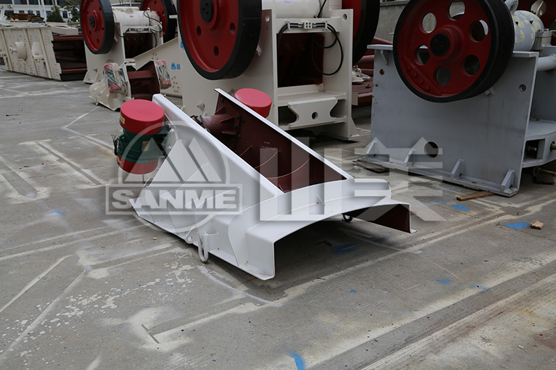 制砂生產(chǎn)線(xiàn)需要哪些破碎設(shè)備呢？